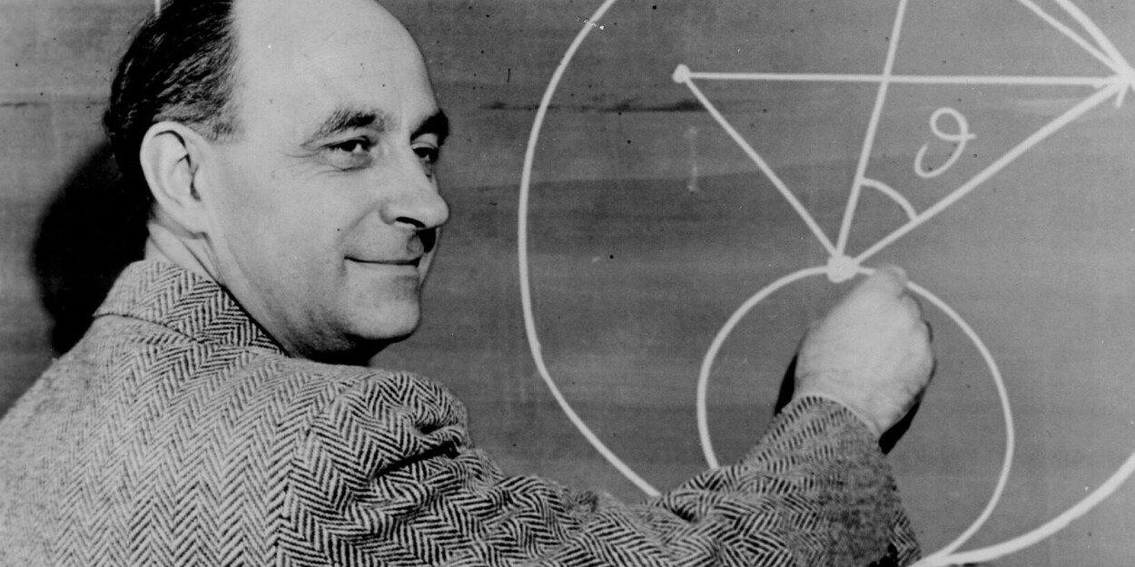 Enrico Fermi a 70 anni dalla morte: la teoria del decadimento beta e l'interazione debole