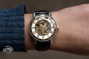 Questo orologio è da record: è il più preciso al mondo ed è fatto con un materiale banalissimo