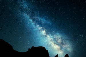 La Via Lattea non è nata come pensavamo: nuove simulazioni cambiano tutto